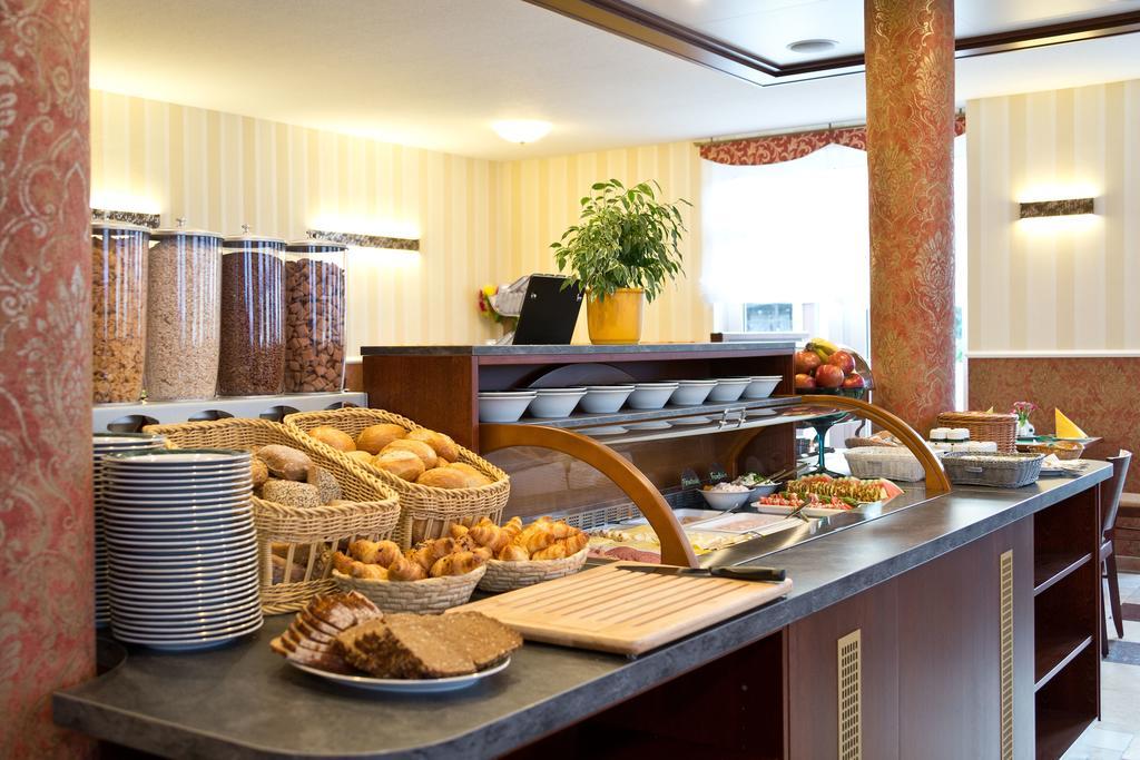 Hotel Fuer Dich Waren  Dış mekan fotoğraf