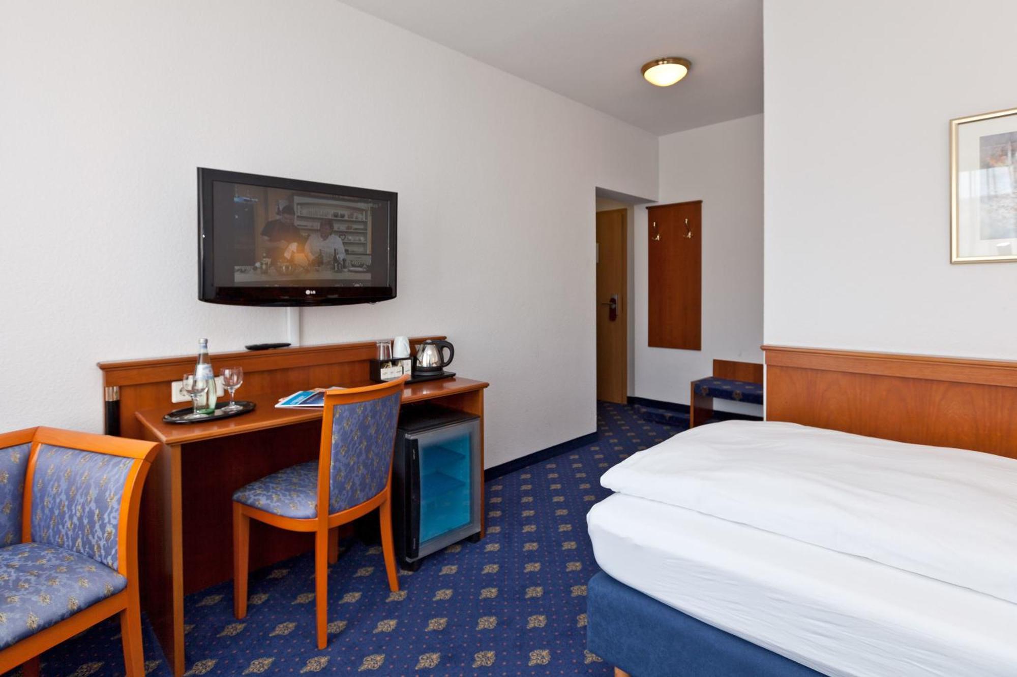 Hotel Fuer Dich Waren  Oda fotoğraf
